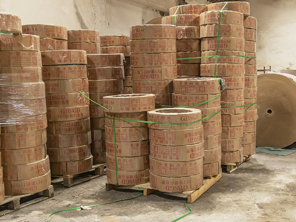 塑鋼帶(dài)成品區(qū)