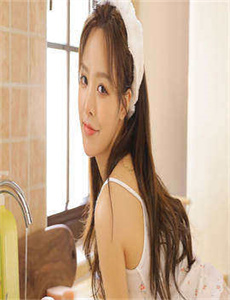 裸体丰满少妇P做爰-最新艳门照