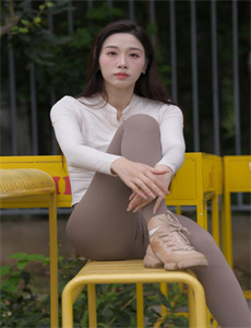 800电影网-两男添一女60分钟视频