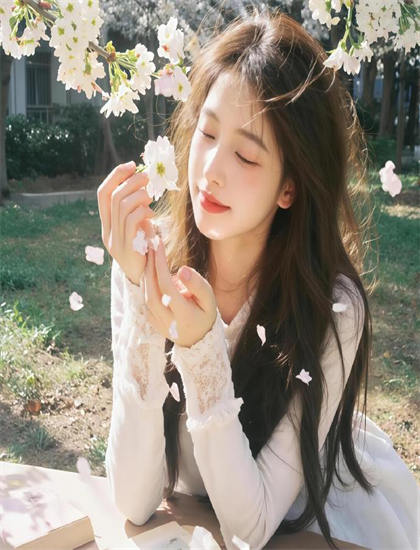 如何欣赏《姐妹花》？观看攻略教你把握情感线索与心理变化 提高审美能力